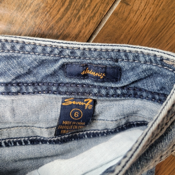 Seven 7 Women's Jean Pants Stone Washed Size 6 - Picture 5 of 6